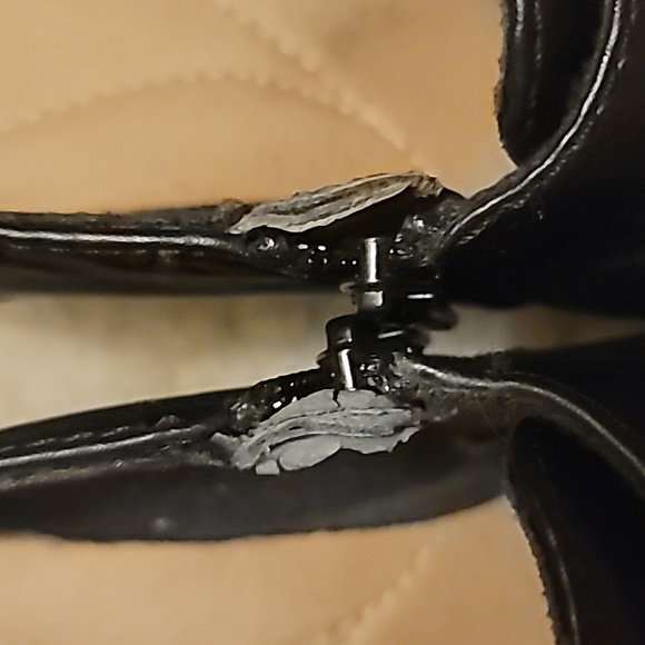 Clarks Black Heel Booties Size 8M - Picture 7 of 8